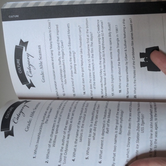 Nautical quiz book - Picture 3 of 5